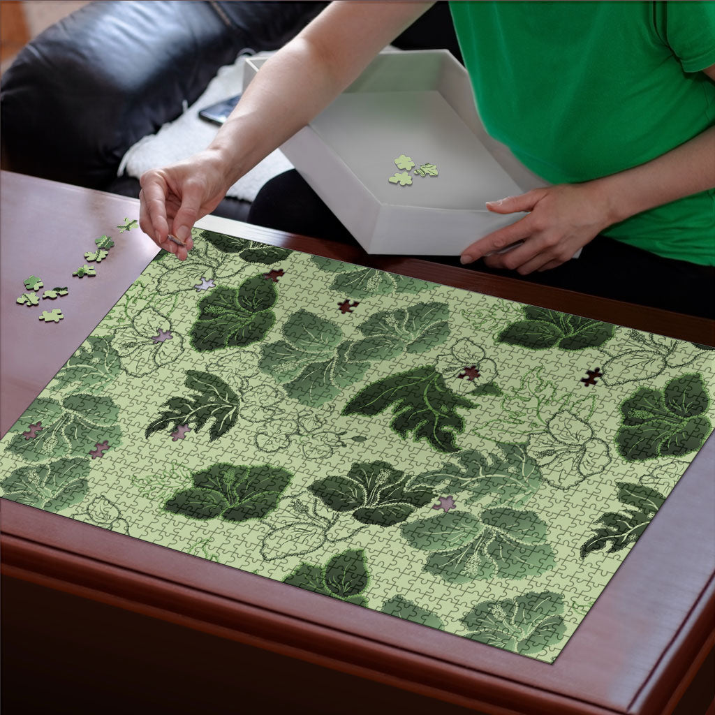 Vesuvian Green Aloha Hawaii Hibiscus Orchid Seamless Puzzle