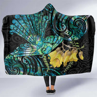 New Zealand Fantail Bird Hooded Blanket Maori Piwakawaka Kowhai - Paua Shell Pattern LT14 One Size Green - Polynesian Pride