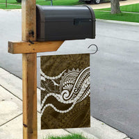 Aloha Hawaii Kalo Pikake Lei Garden Flag Chest Tattoo Gold Hawaiian Pattern