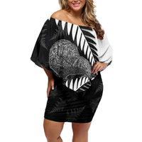 New Zealand Silver Fern Curling Personalised Family Matching Off Shoulder Short Dress and Hawaiian Shirt Aotearoa Kiwi Ponga Black White Version LT14 Mom's Dress Black - Polynesian Pride