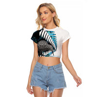 New Zealand Silver Fern Curling Personalised Raglan Cropped T Shirt Aotearoa Kiwi Ponga Paua Shell Version LT14 Female Black - Polynesian Pride