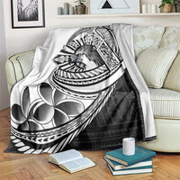 Philippines Eagle Sun Blanket Filipino Agila Polynesian Tattoo Black Color