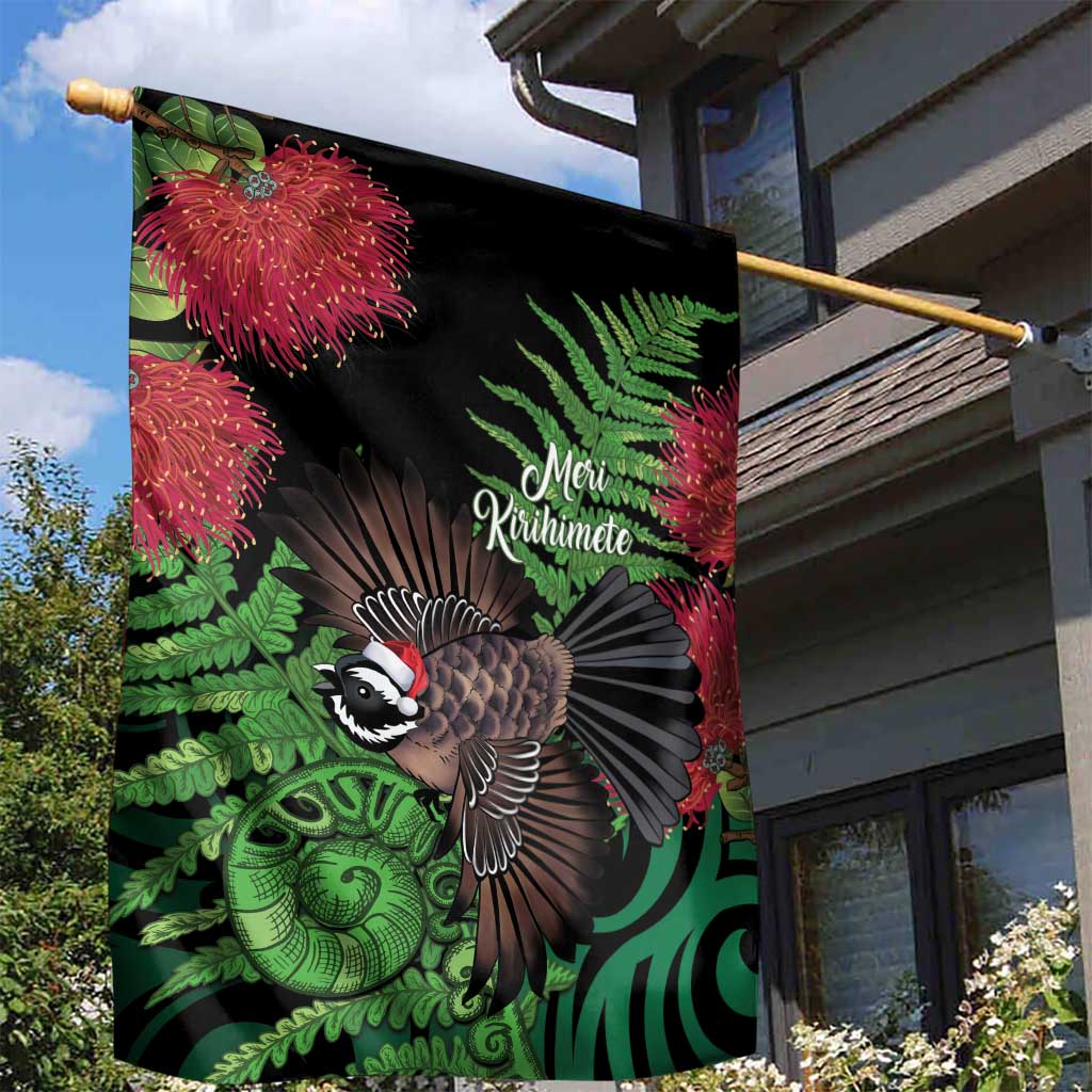 Meri Kirihimete New Zealand Garden Flag Piwakawaka Koru Fern Mix Pohutukawa LT14 - Polynesian Pride