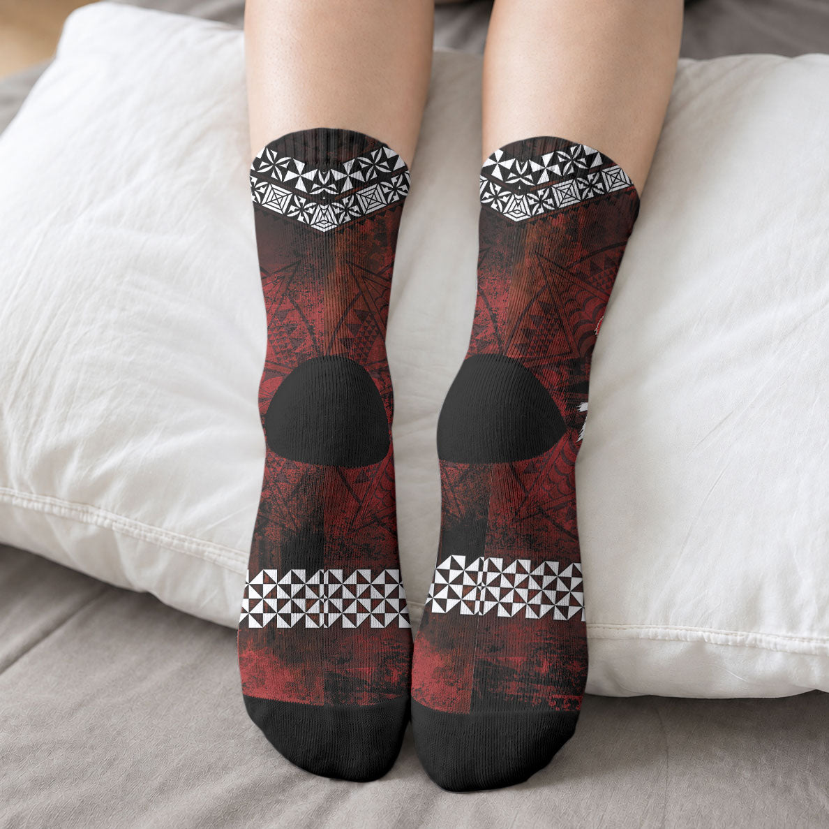 Mate Maa Tonga Rugby 2026 Crew Socks 40 Years Anniversary One Legacy LT14 - Polynesian Pride