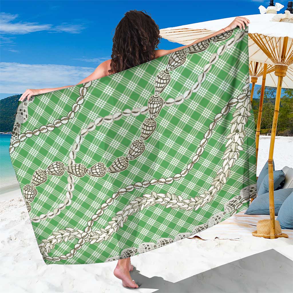Green Aloha Hawaii Shell Lei Sarong Palaka Hebrew Cone Honey Cowrie Elegant Curves - Polynesian Pride