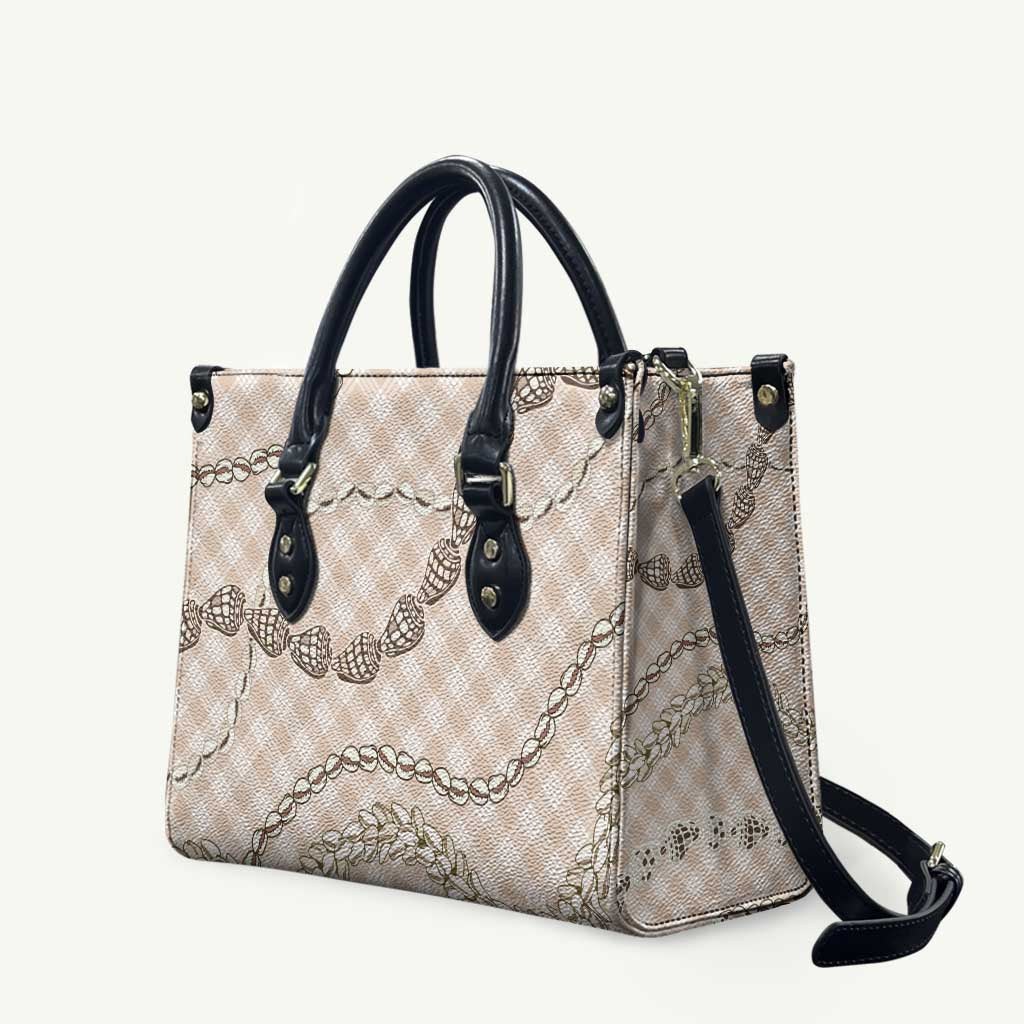 Beige Aloha Hawaii Shell Lei Leather Bag Palaka Hebrew Cone Honey Cowrie Elegant Curves LT14 Beige - Polynesian Pride