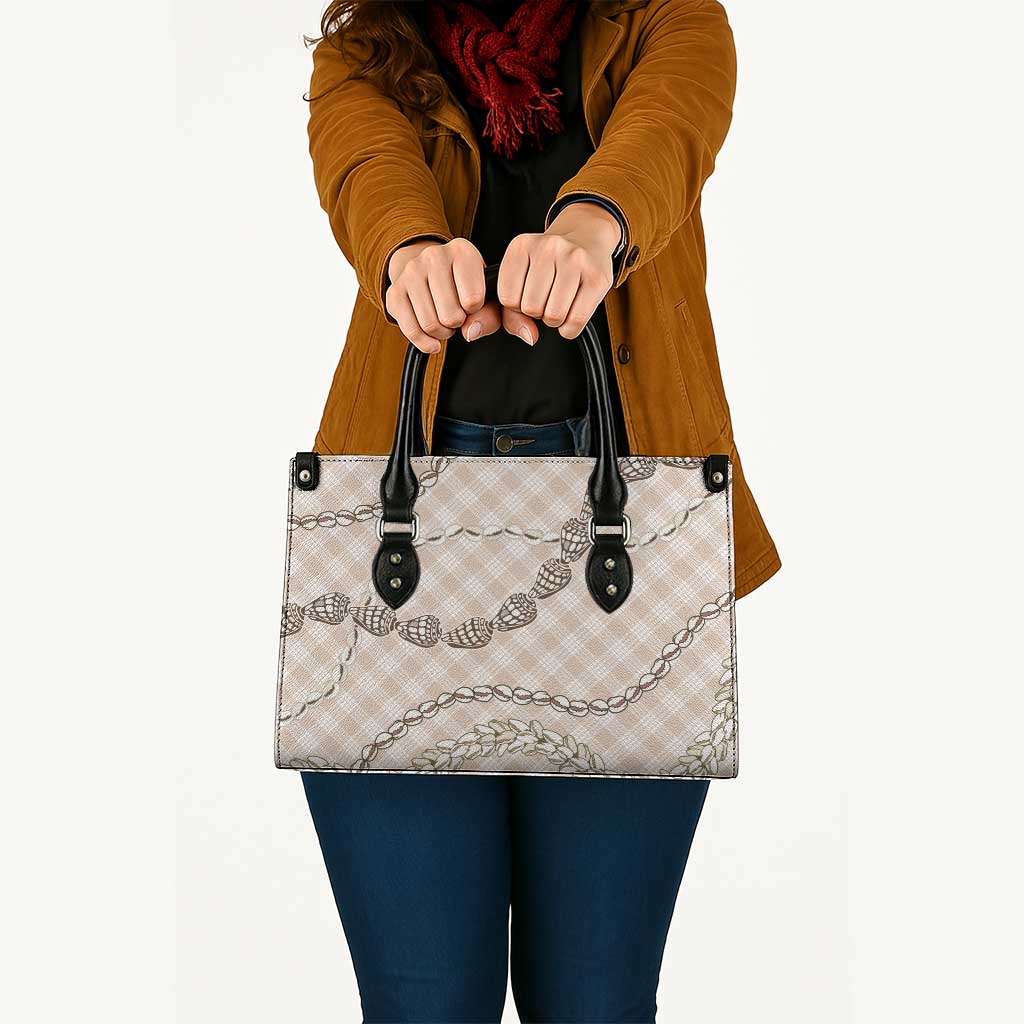 Beige Aloha Hawaii Shell Lei Leather Bag Palaka Hebrew Cone Honey Cowrie Elegant Curves LT14 - Polynesian Pride