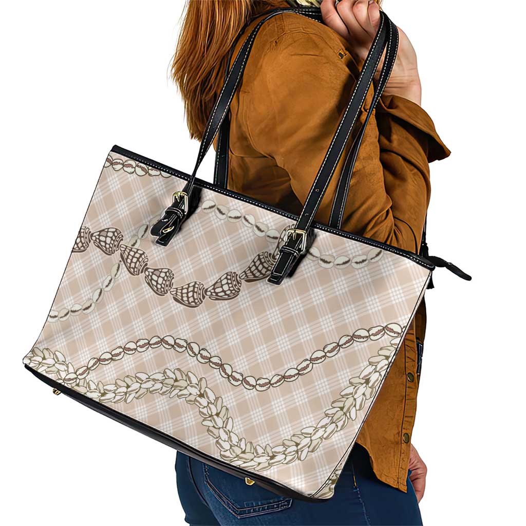 Beige Aloha Hawaii Shell Lei Leather Tote Bag Palaka Hebrew Cone Honey Cowrie Elegant Curves - Polynesian Pride