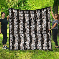 Black and Beige Hawaii Shell Lei Quilt Hawaiian Sunrise Shell Hebrew Cone Plumeria - Polynesian Pride