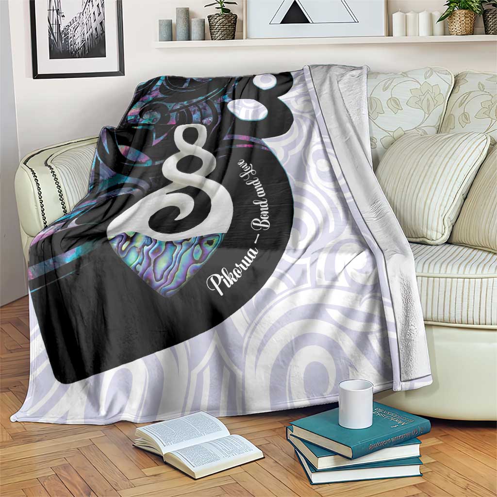 Aotearoa Pikorua Blanket NZ Twist - Bond And Love LT14 White - Polynesian Pride