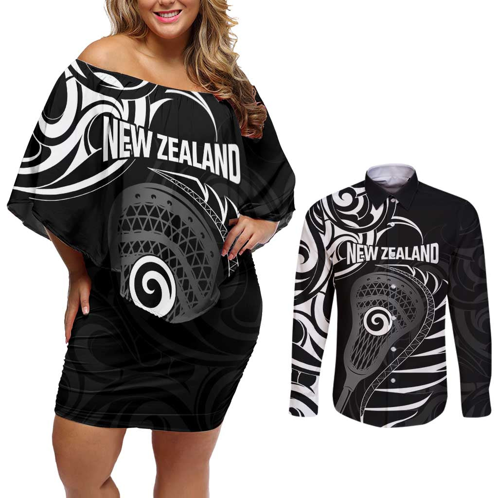 Personalised New Zealand Silver Fern Lacrosse Couples Matching Off Shoulder Short Dress and Long Sleeve Button Shirt Aotearoa Maori Pattern LT14 Black - Polynesian Pride