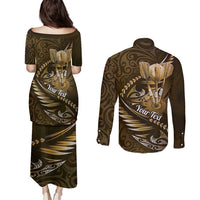 Personalised All Gold New Zealand Darts Couples Matching Puletasi and Long Sleeve Button Shirt Aoteroa Fern Maori Galaxy Style LT14 - Polynesian Pride