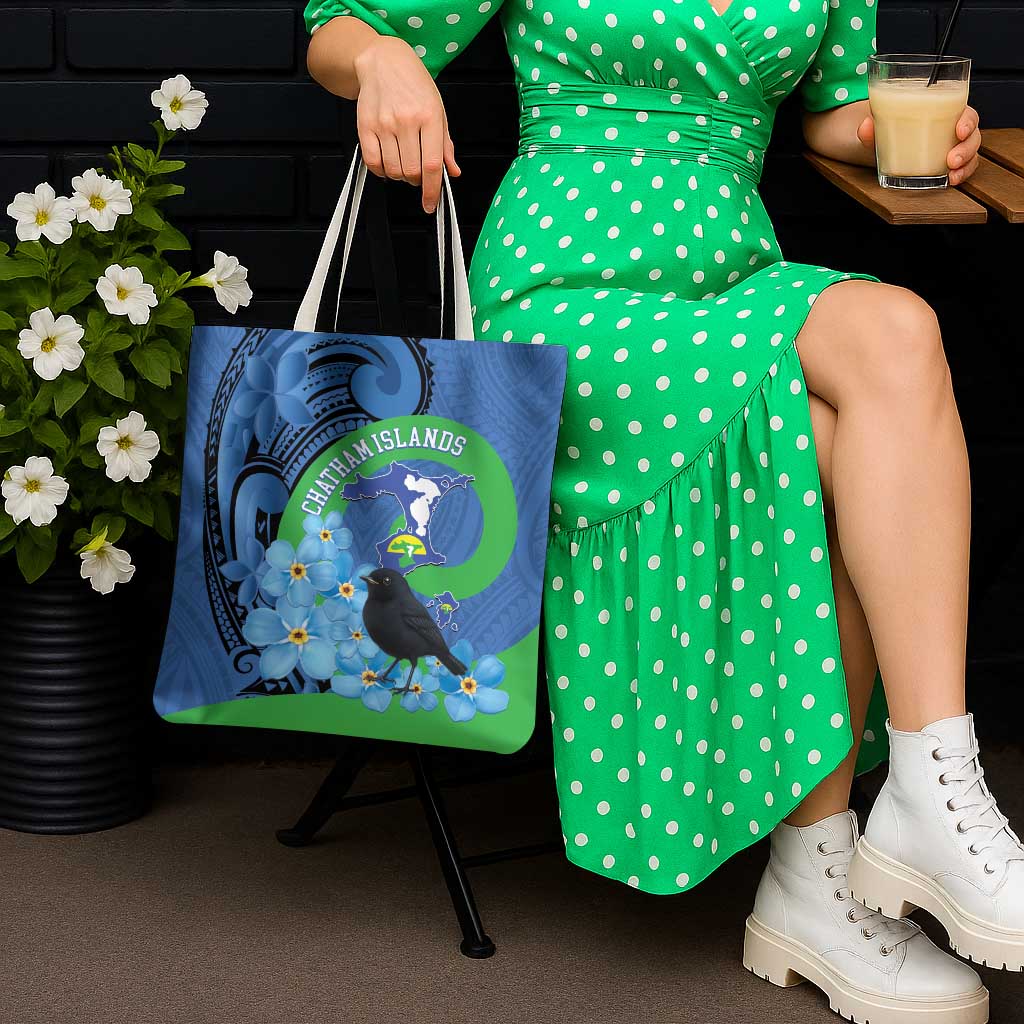 New Zealand Chatham Islands Tote Bag Wharekauri Forget Me Not With Black Robin - Polynesian Pride