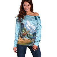 New Zealand South Island Off Shoulder Sweater Te Waipounamu Aoraki Kea Bird LT14 Women Blue - Polynesian Pride