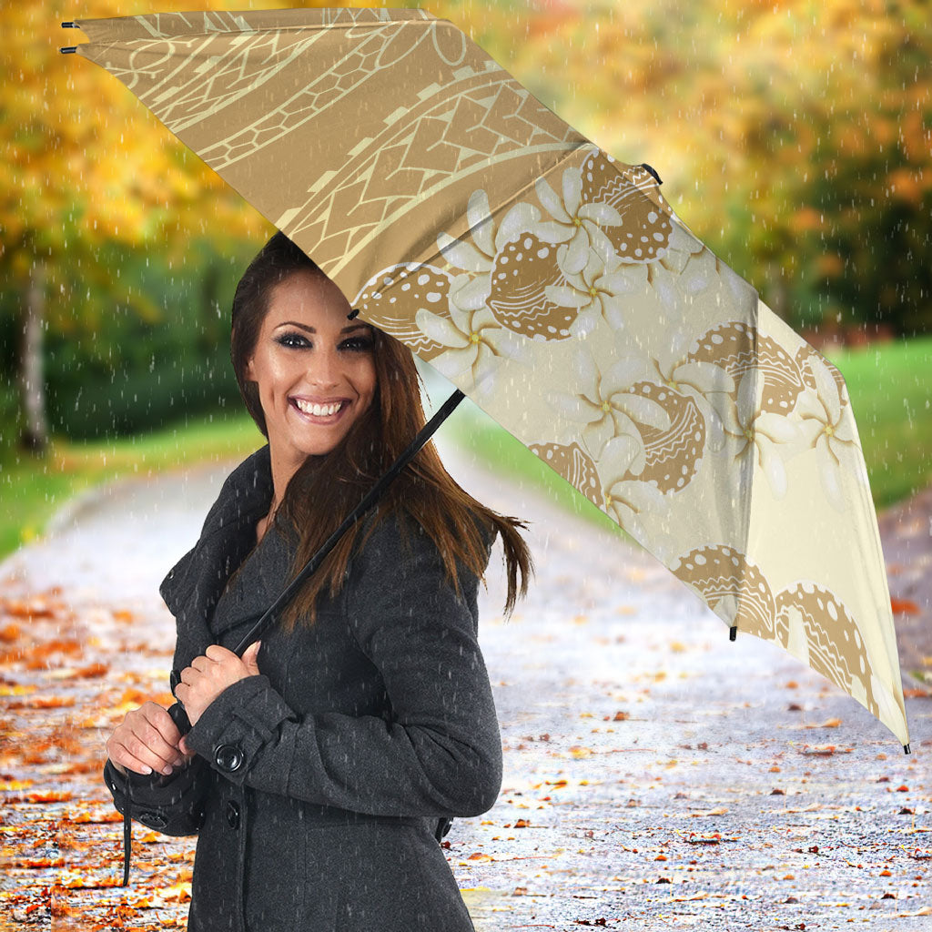 Heiva i Tahiti Umbrella Tahitian Tiare Maori Cowrie Lei Brown