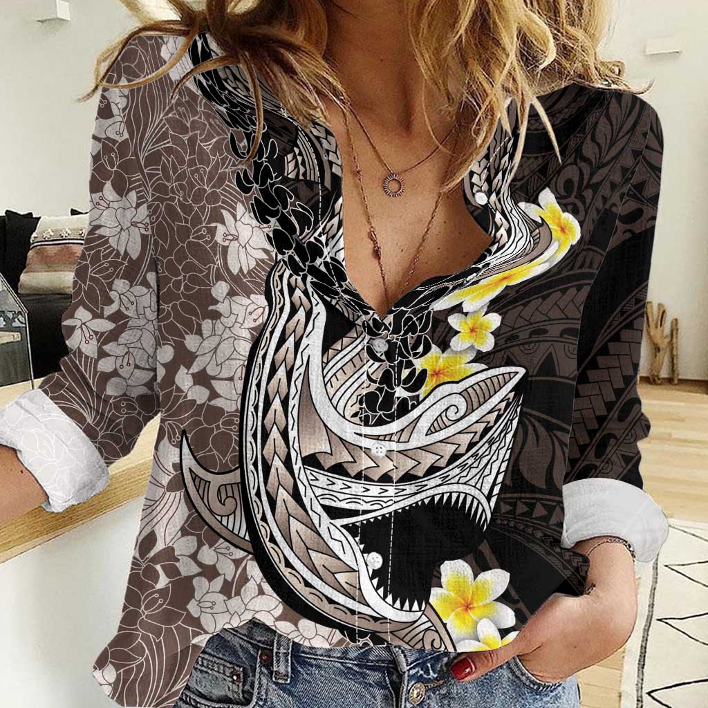 Brown and Black Hawaii Shark Tattoo Women Casual Shirt Puakenikeni Lei Plumeria Polynesian Pattern - Polynesian Pride
