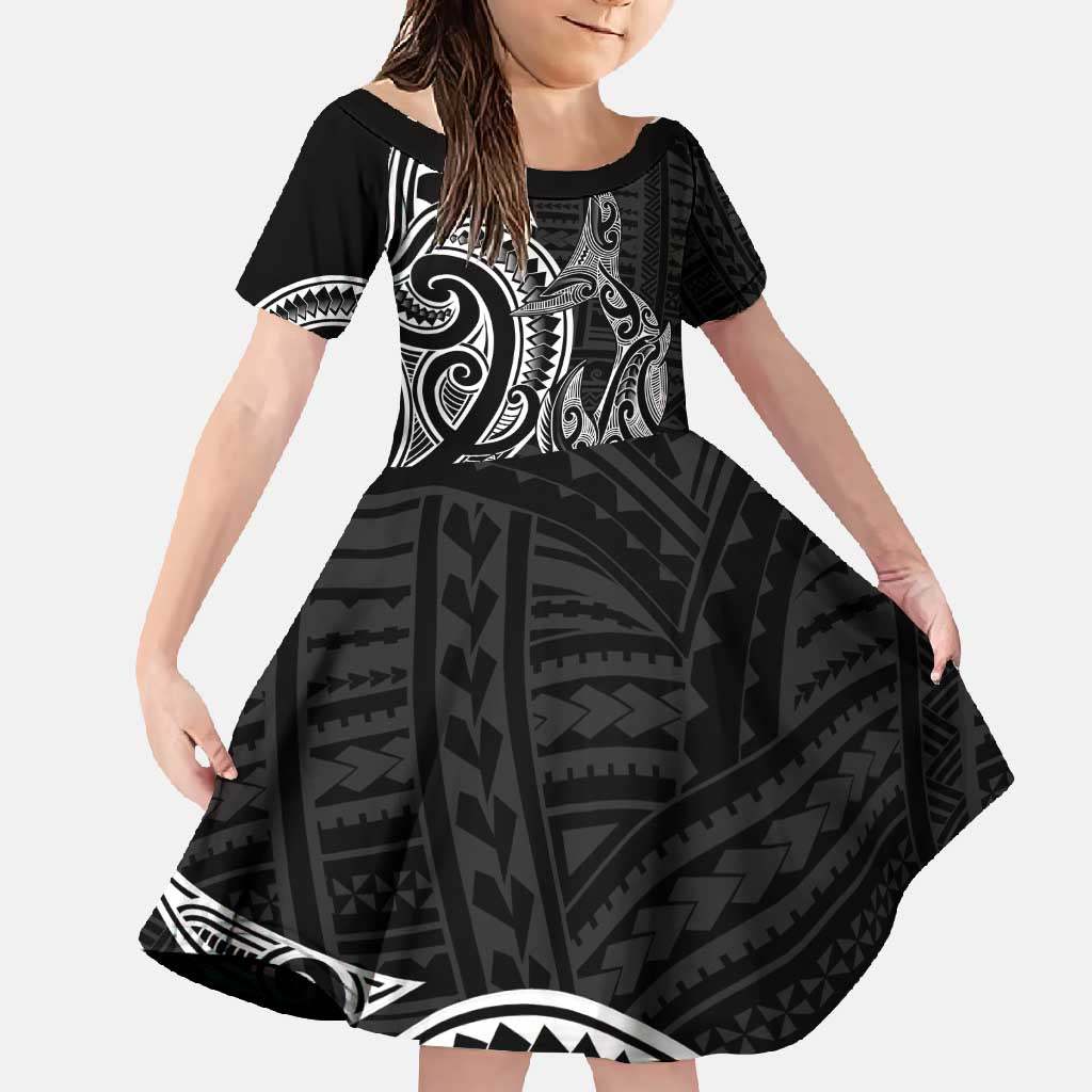 New Zealand Hammerhead Shark Family Matching Summer Maxi Dress and Hawaiian Shirt Maori Haehae Mangopare Black LT14 Daughter's Dress Black - Polynesian Pride