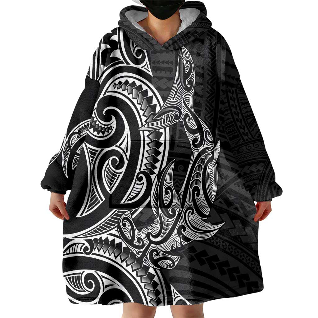 New Zealand Hammerhead Shark Wearable Blanket Hoodie Maori Haehae Mangopare Black LT14 - Polynesian Pride