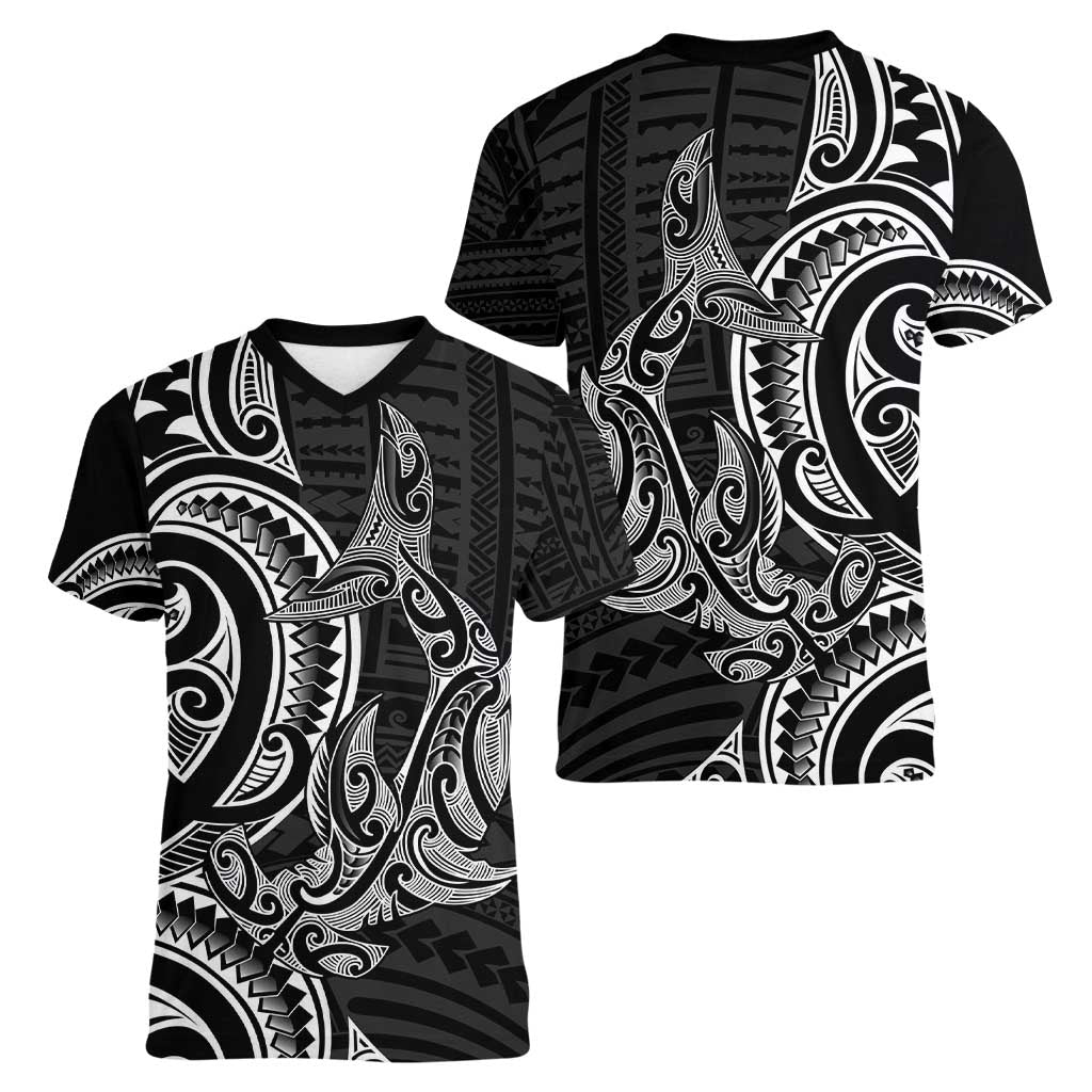 New Zealand Hammerhead Shark Women V-Neck T-Shirt Maori Haehae Mangopare Black LT14 - Polynesian Pride