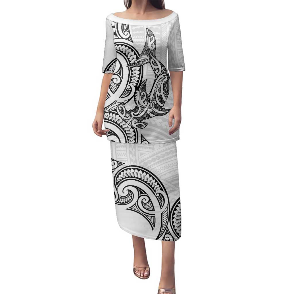 New Zealand Hammerhead Shark Family Matching Puletasi and Hawaiian Shirt Maori Haehae Mangopare White LT14 Mom's Dress White - Polynesian Pride