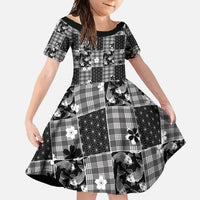 Black Palaka Japanese Patterns Family Matching Short Sleeve Bodycon Dress and Hawaiian Shirt Koi Fish Asanoha Sakura Patchwork Stylized LT14 Daughter's Dress Black - Polynesian Pride