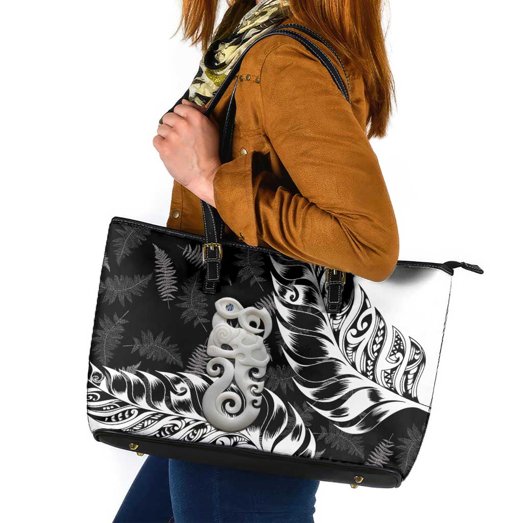Aotearoa Manaia NZ Maori Silver Fern Leather Tote Bag LT14 Black - Polynesian Pride