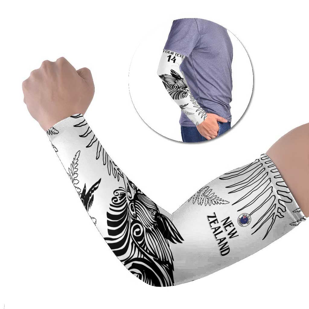 Custom New Zealand Kiwi Football Arm Sleeves Aotearoa Silver Fern LT14 Set of 2 White - Polynesian Pride