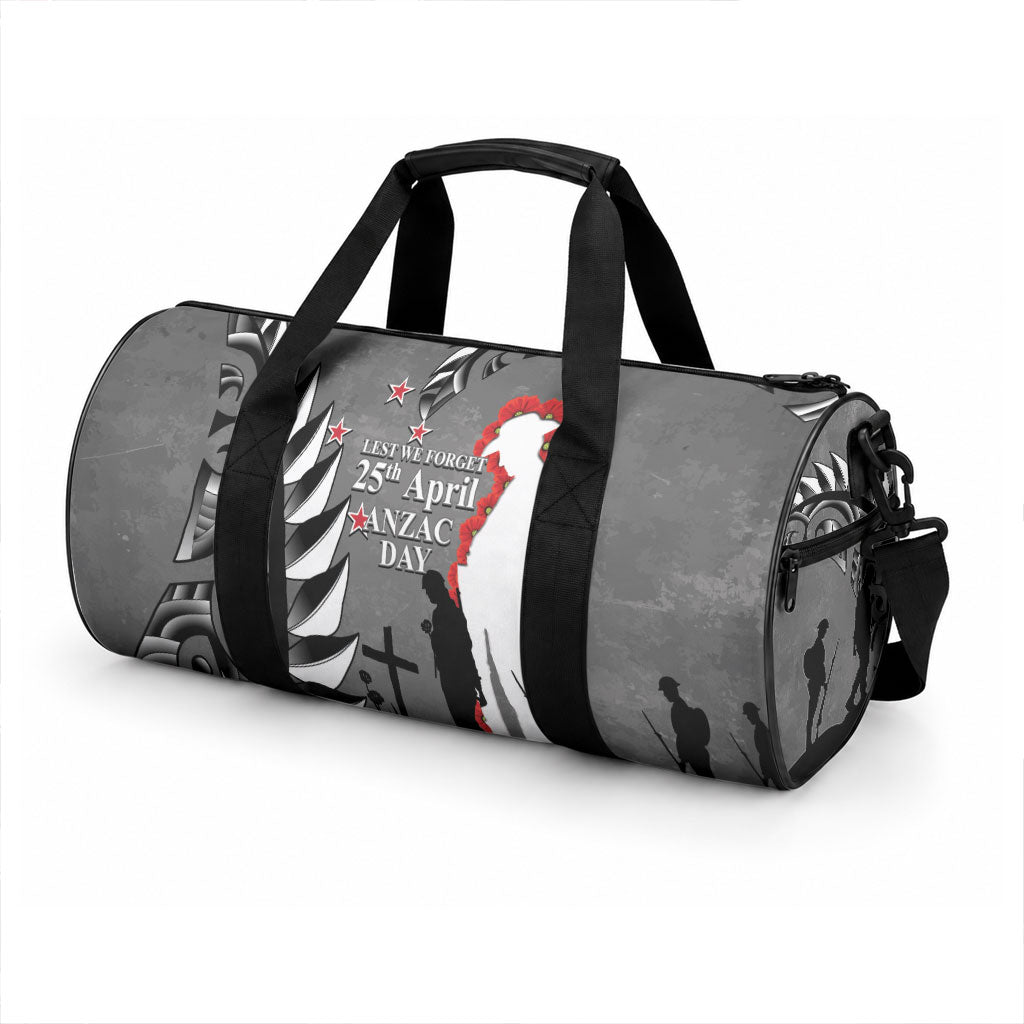New Zealand ANZAC Day Duffle Bag 25th April Silver Fern With Poppy