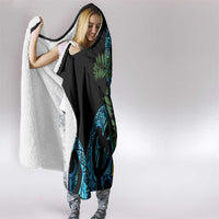 Turquoise New Zealand Kowhai And Piwakawaka Hooded Blanket Maori Ngaru Paua Shell LT14 - Polynesian Pride