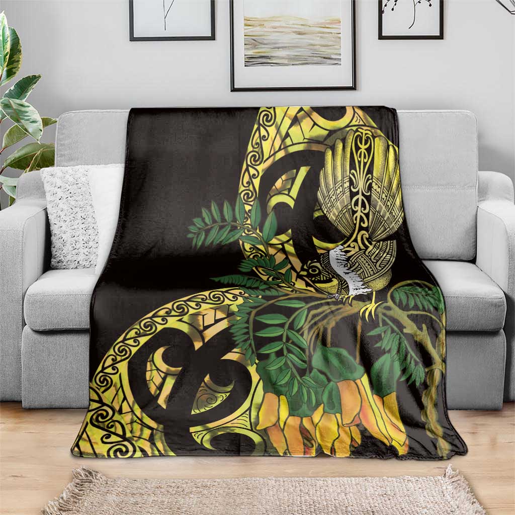 Yellow New Zealand Kowhai And Piwakawaka Blanket Maori Ngaru Paua Shell LT14 - Polynesian Pride