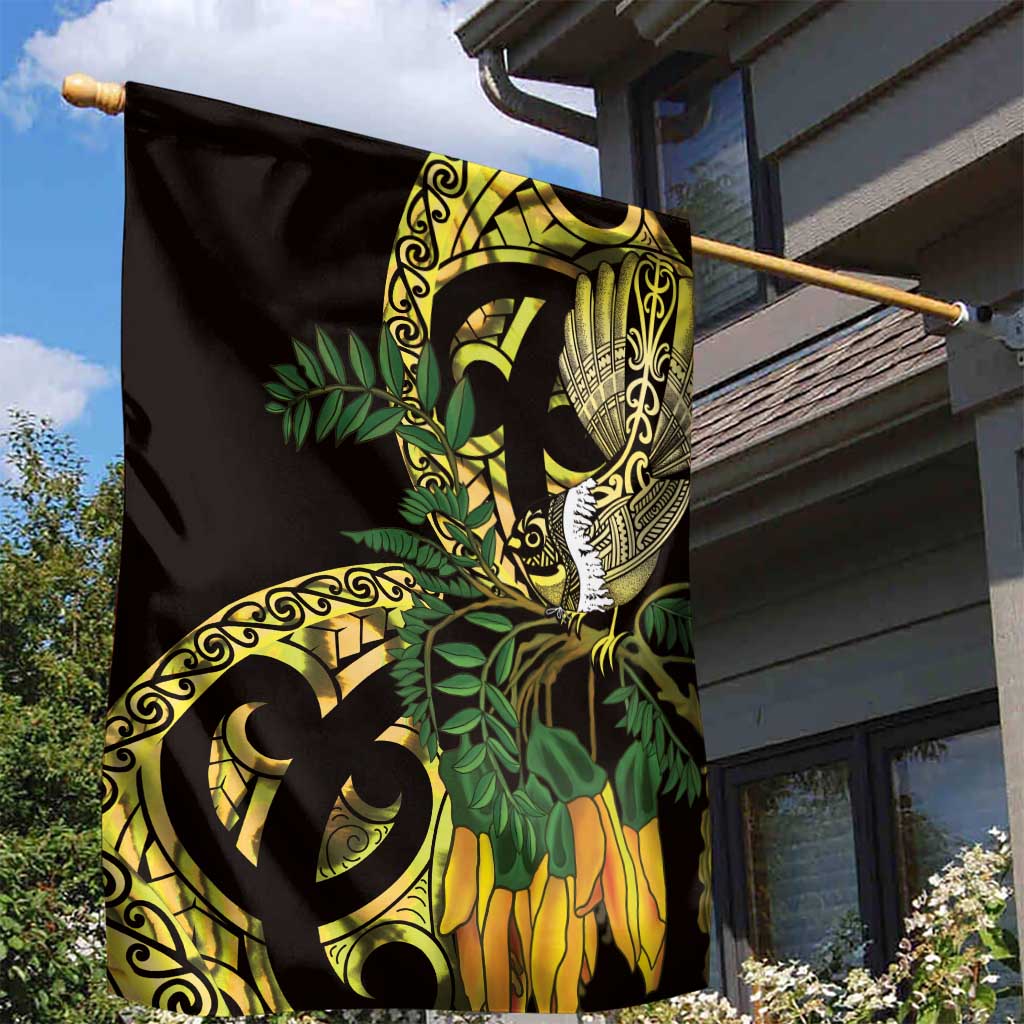 Yellow New Zealand Kowhai And Piwakawaka Garden Flag Maori Ngaru Paua Shell LT14 - Polynesian Pride