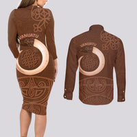 Vanuatu Indipendens Dei Couples Matching Long Sleeve Bodycon Dress and Long Sleeve Button Shirt Yumi Sand Drawing Turtle Mix Lapita LT14 - Polynesian Pride