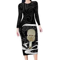 Black New Zealand Eel Family Matching Long Sleeve Bodycon Dress and Hawaiian Shirt Aotearoa Maori Tuna With Kotiate Weapon LT14 Mom's Dress Black - Polynesian Pride