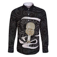 Black New Zealand Eel Family Matching Summer Maxi Dress and Hawaiian Shirt Aotearoa Maori Tuna With Kotiate Weapon LT14 Dad's Shirt - Long Sleeve Black - Polynesian Pride