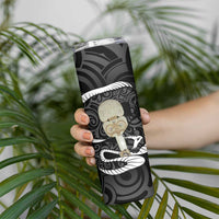Black New Zealand Eel Skinny Tumbler Aotearoa Maori Tuna With Kotiate Weapon LT14 - Polynesian Pride