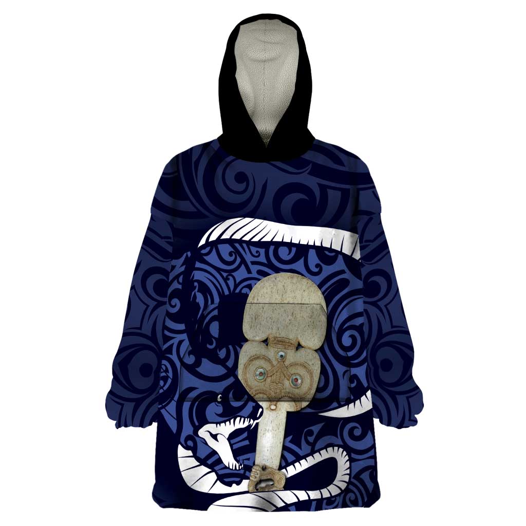 Blue New Zealand Eel Wearable Blanket Hoodie Aotearoa Maori Tuna With Kotiate Weapon LT14 One Size Blue - Polynesian Pride
