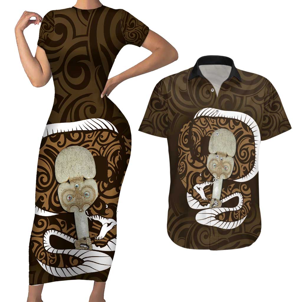 Gold New Zealand Eel Couples Matching Short Sleeve Bodycon Dress and Hawaiian Shirt Aotearoa Maori Tuna With Kotiate Weapon LT14 Gold - Polynesian Pride