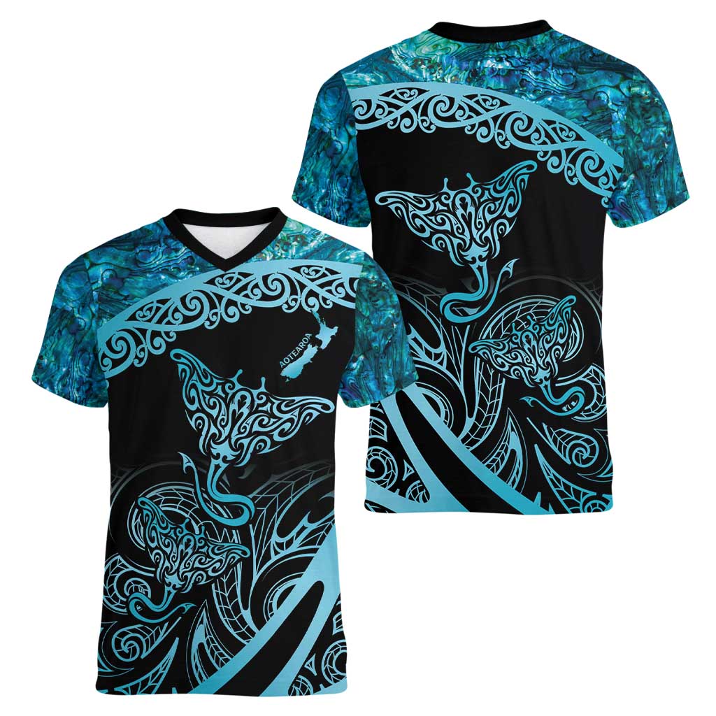 New Zealand Stingray Women V-Neck T-Shirt Aotearoa Whai With Maori Paua Shell LT14 - Polynesian Pride