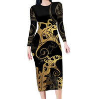 Black And Gold Aotearoa Whai Family Matching Long Sleeve Bodycon Dress and Hawaiian Shirt NZ Stingrays Maori Curves Style LT14 Mom's Dress Gold - Polynesian Pride