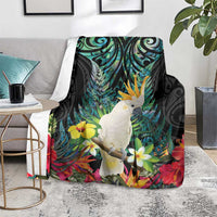 Sulphur-crested Cockatoo New Zealand Blanket Paua Shell Aotearoa Maori Tropical Flowers LT14 - Polynesian Pride