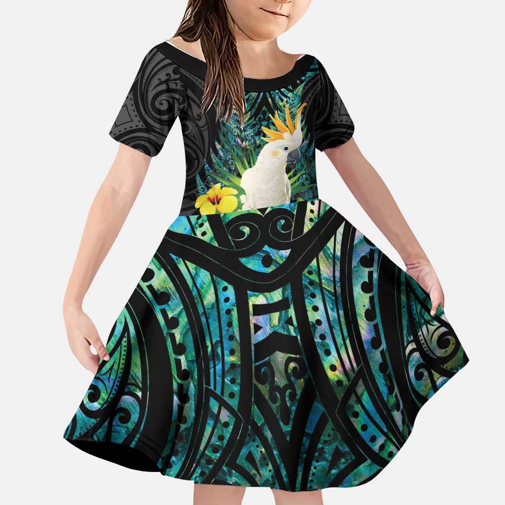 Sulphur-crested Cockatoo New Zealand Family Matching Off Shoulder Maxi Dress and Hawaiian Shirt Paua Shell Aotearoa Maori Tropical Flowers LT14 Daughter's Dress Black - Polynesian Pride