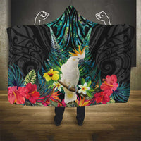 Sulphur-crested Cockatoo New Zealand Hooded Blanket Paua Shell Aotearoa Maori Tropical Flowers LT14 - Polynesian Pride