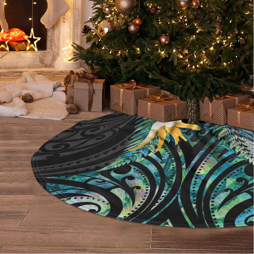 Sulphur-crested Cockatoo New Zealand Tree Skirt Paua Shell Aotearoa Maori Tropical Flowers LT14 - Polynesian Pride