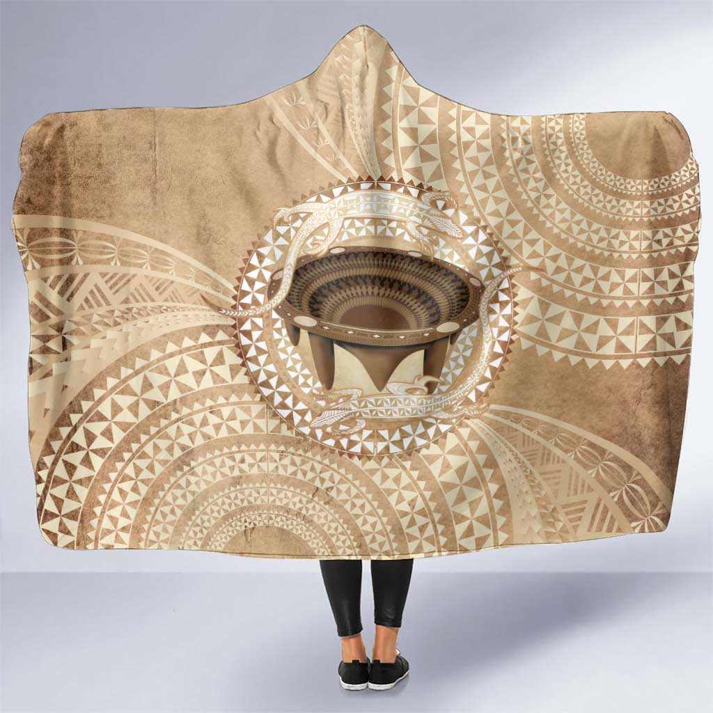 Tonga Skink Kava Bowl Hooded Blanket Vintage Tongan Ngatu Pattern