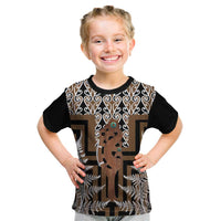 New Zealand Kid T Shirt Maori Maripi Knife With Poutama Art LT14 Brown - Polynesian Pride