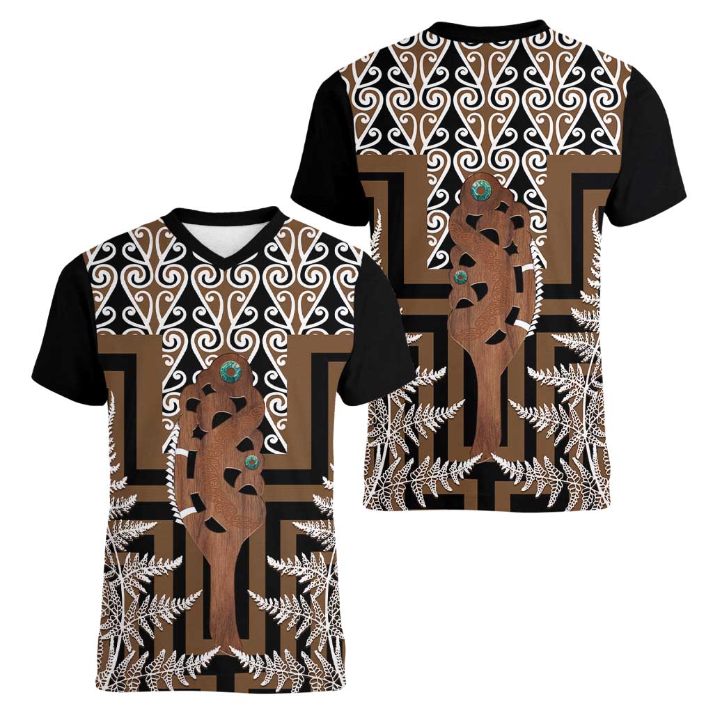 New Zealand Women V-Neck T-Shirt Maori Maripi Knife With Poutama Art LT14 - Polynesian Pride