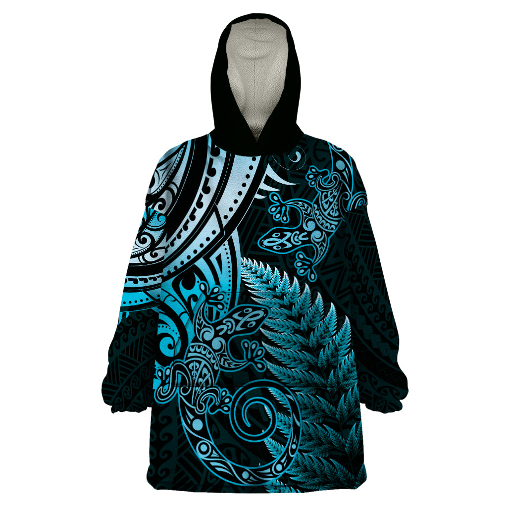 New Zealand Lizard Wearable Blanket Hoodie Silver Fern Aotearoa Maori Blue Version LT14 One Size Blue - Polynesian Pride