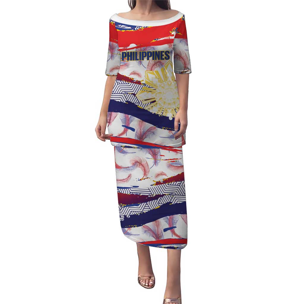 Philippines Sun Tattoo Family Matching Puletasi and Hawaiian Shirt Feathers Filipinas Grunge Style White LT14 Mom's Dress White - Polynesian Pride