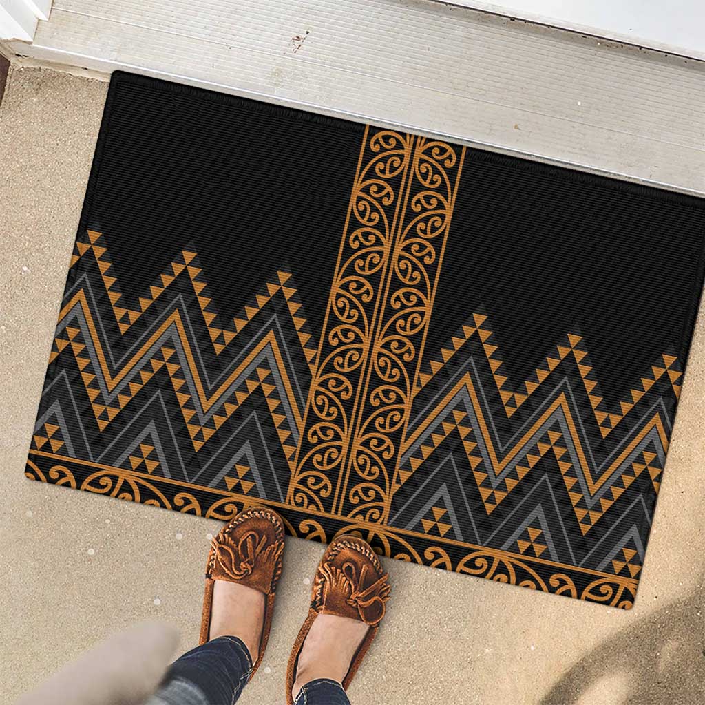 Gold Aotearoa Mangopare Kowhaiwhai and Niho Taniwha Rubber Doormat Maori New Zealand LT14 - Polynesian Pride