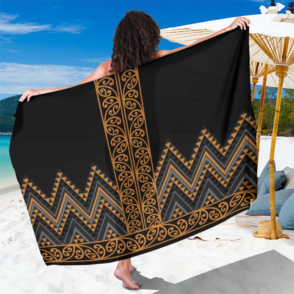 Gold Aotearoa Mangopare Kowhaiwhai and Niho Taniwha Sarong Maori New Zealand LT14 One Size 44 x 66 inches Gold - Polynesian Pride